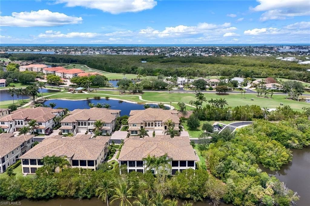 2472 Breakwater WAY # 202, NAPLES FL 34112-44