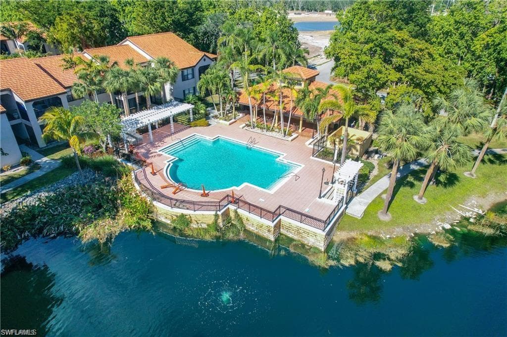 2142 Arbour Walk CIR # 2616, NAPLES FL 34109-4