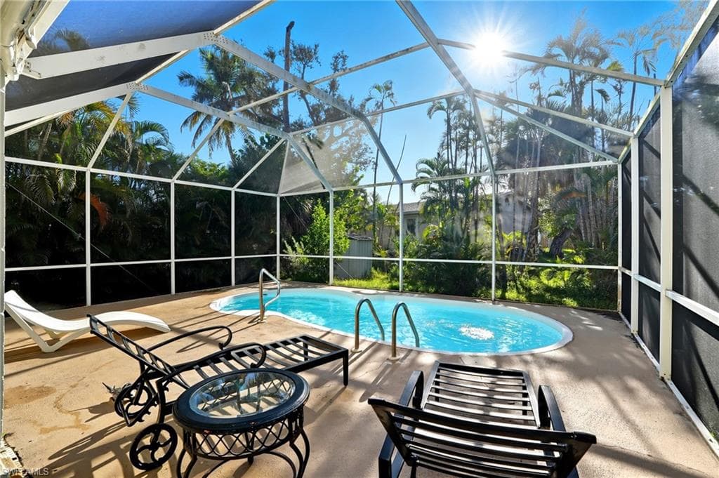 364 Connecticut ST, FORT MYERS BEACH FL 33931-29