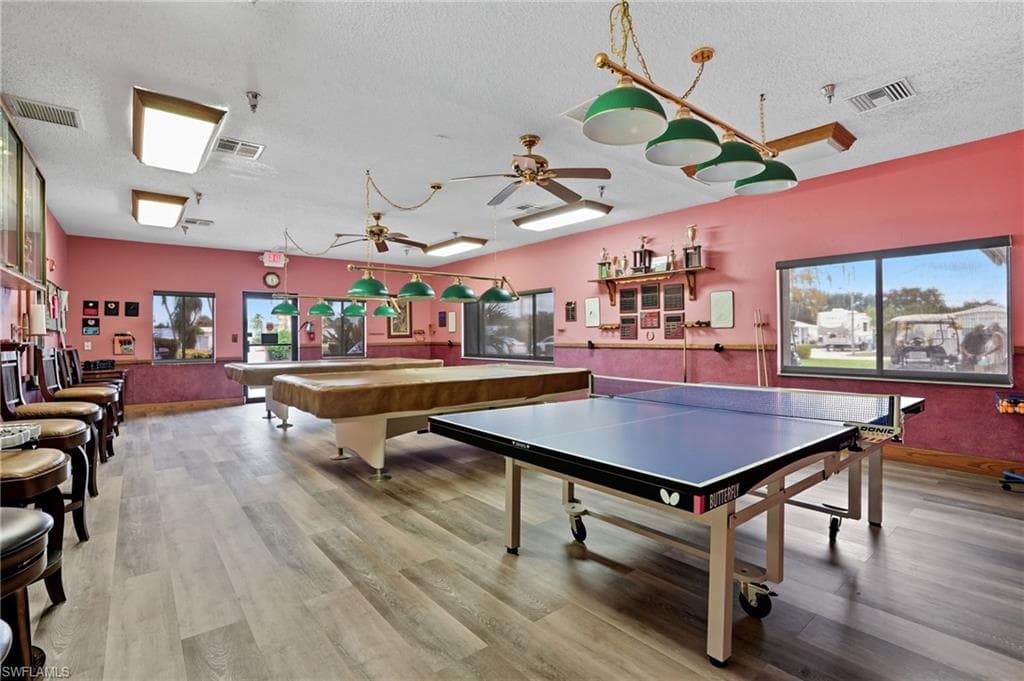 37 Bass LN, NAPLES FL 34114-42