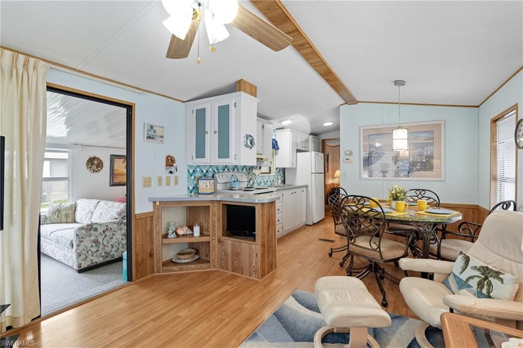 37 Bass LN, NAPLES FL 34114-6