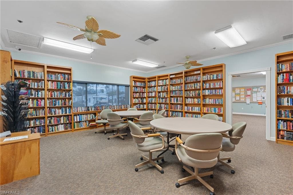37 Bass LN, NAPLES FL 34114-31