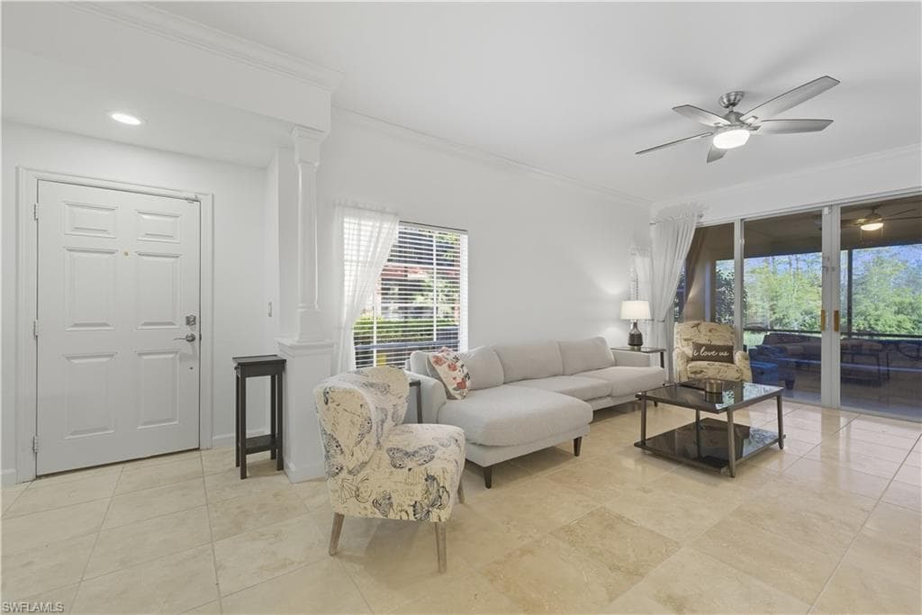 8701 Piazza Del Lago CIR # 101, ESTERO FL 33928-1