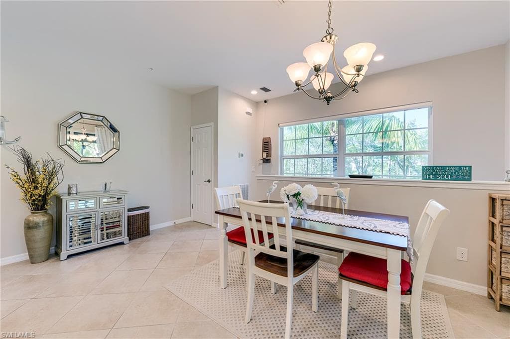 8510 Violeta ST 203-11