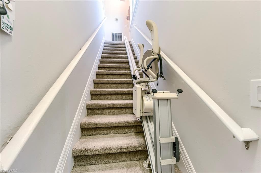 8510 Violeta ST 203-27