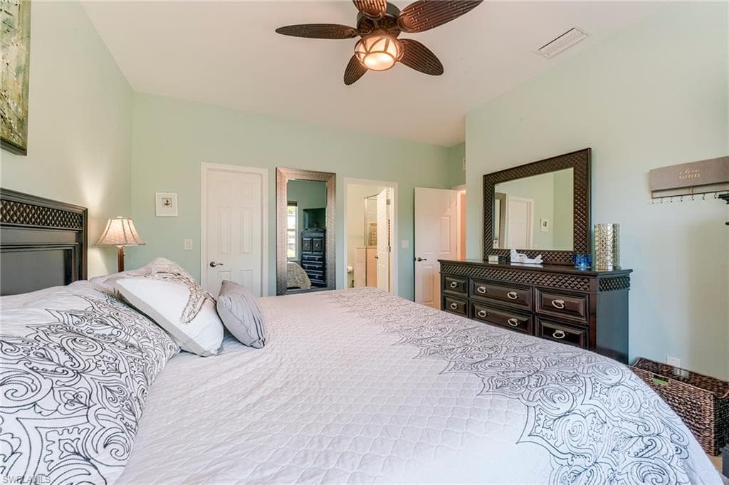 8510 Violeta ST 203-19