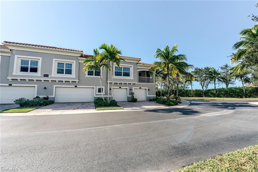 8510 Violeta ST 203-29