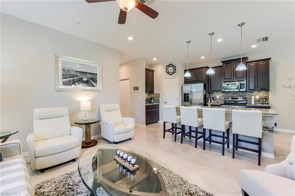 8510 Violeta ST 203-13