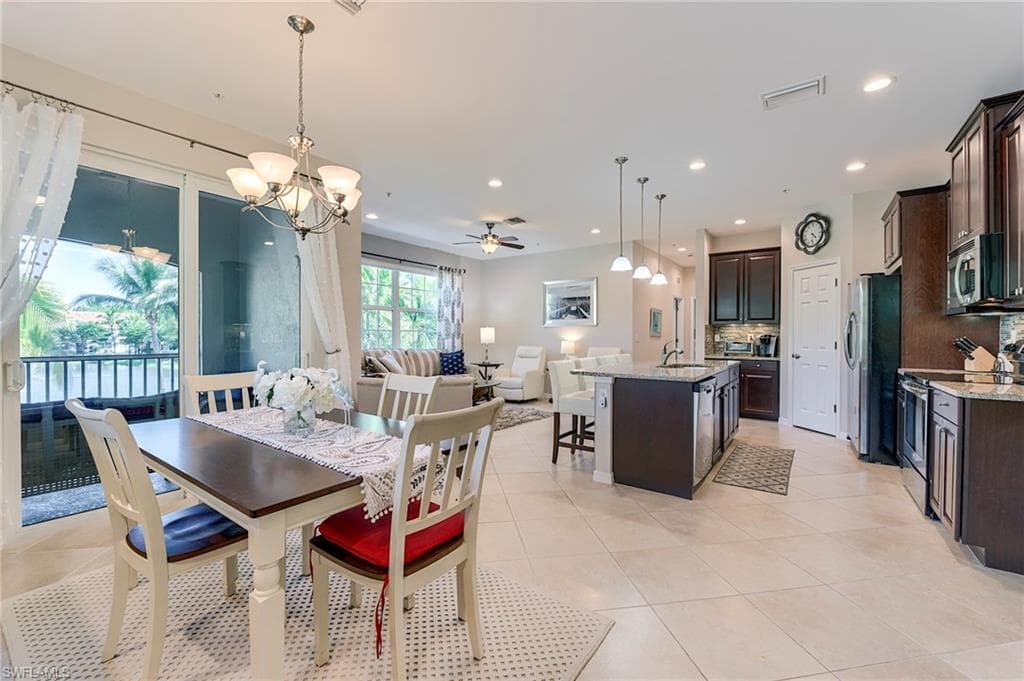 8510 Violeta ST 203-10