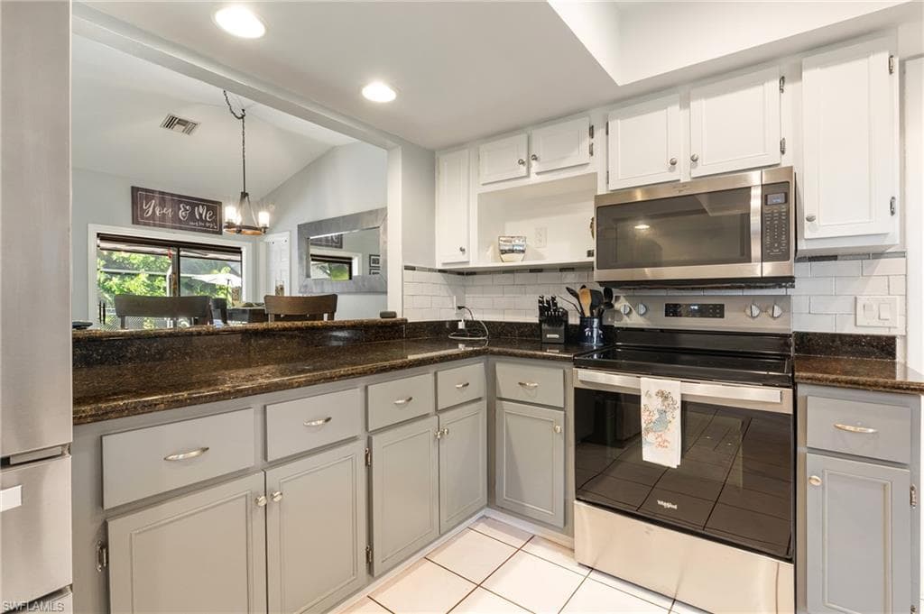 3584 Cartwright CT, BONITA SPRINGS FL 34134-11