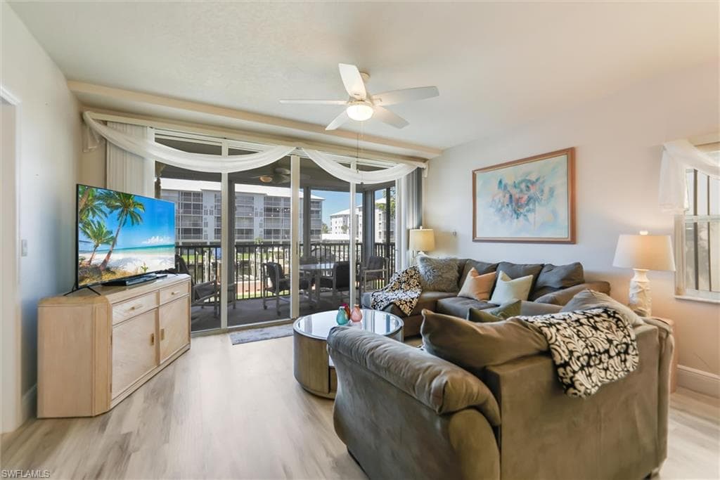 4481 Bay Beach LN # 214, FORT MYERS BEACH FL 33931-1