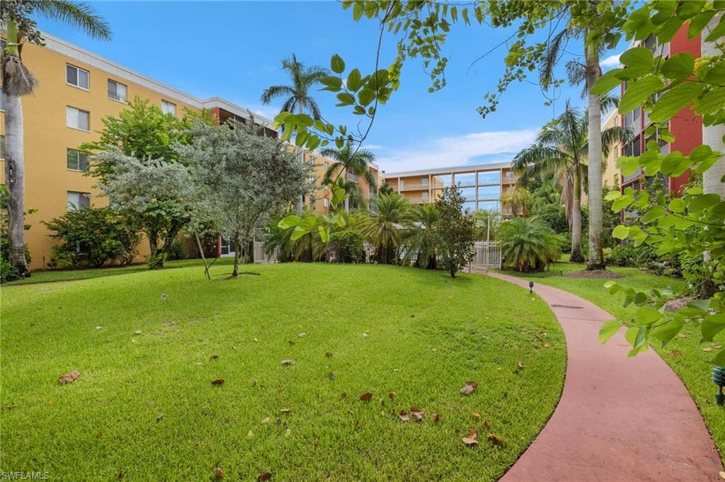 2366 E Mall DR # 213, FORT MYERS FL 33901-22
