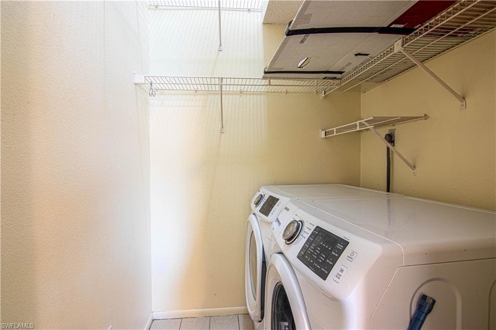 8407 S Haven LN, FORT MYERS FL 33919-22