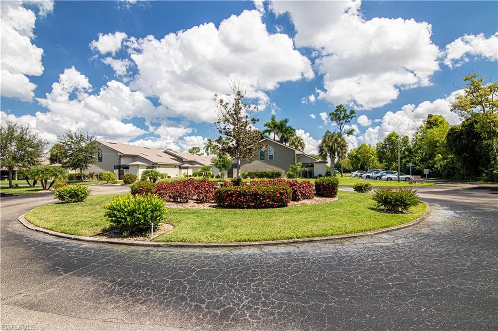 8407 S Haven LN, FORT MYERS FL 33919-33