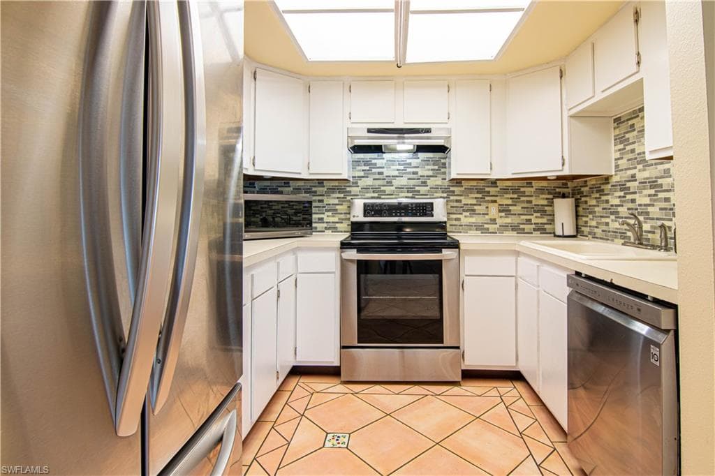 8407 S Haven LN, FORT MYERS FL 33919-10