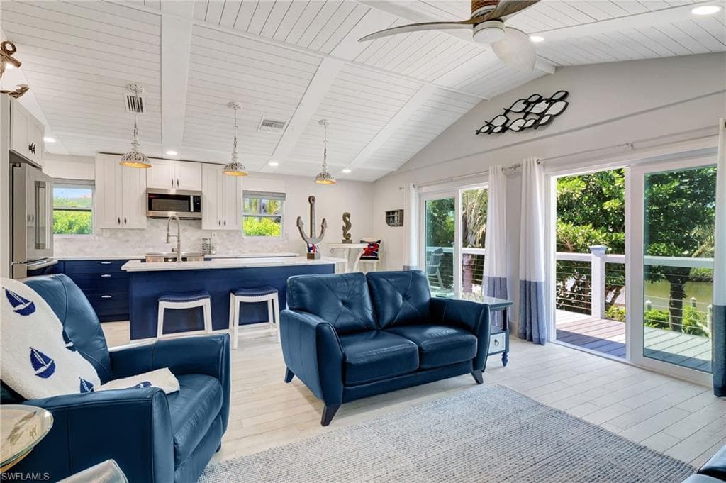 193 Cocohatchee ST, NAPLES FL 34110-16