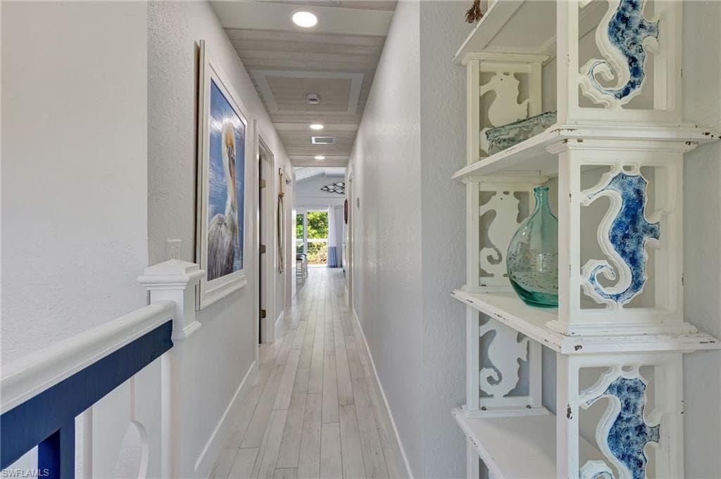 193 Cocohatchee ST, NAPLES FL 34110-19