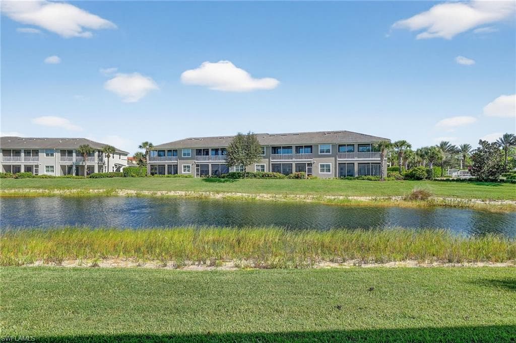 6960 Avalon CIR # 803, NAPLES FL 34112-24