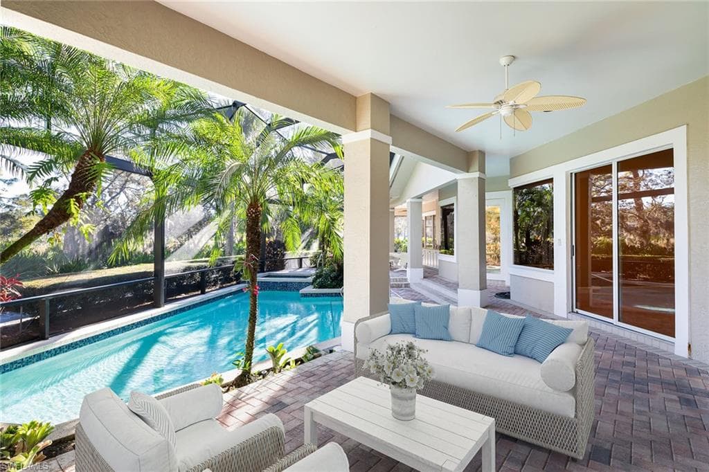 896 Barcarmil WAY, NAPLES FL 34110-5
