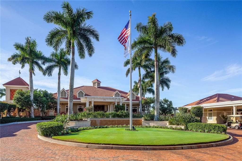 896 Barcarmil WAY, NAPLES FL 34110-44