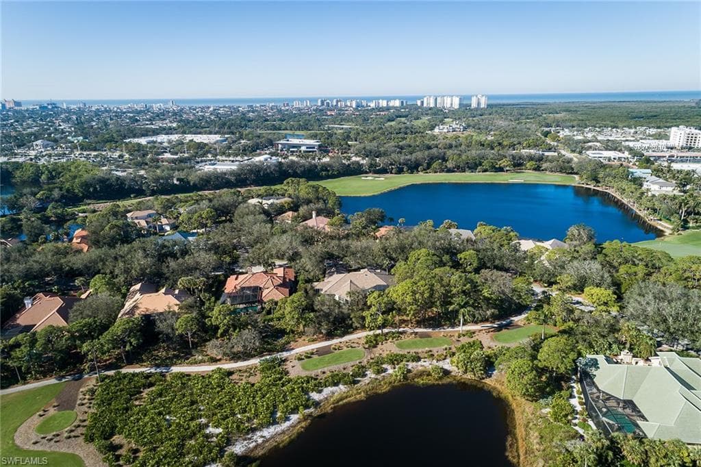 896 Barcarmil WAY, NAPLES FL 34110-30