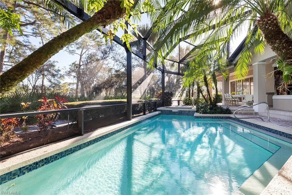896 Barcarmil WAY, NAPLES FL 34110-3