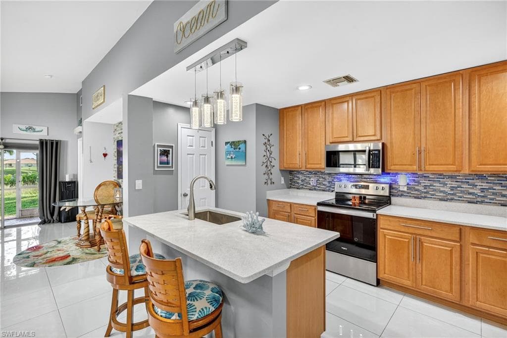 9321 Aegean CIR, LEHIGH ACRES FL 33936-12