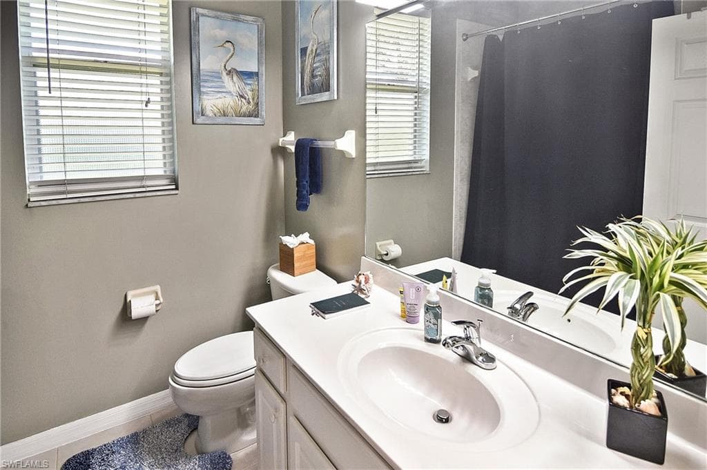 9160 Kings Cove CT, FORT MYERS FL 33967-26