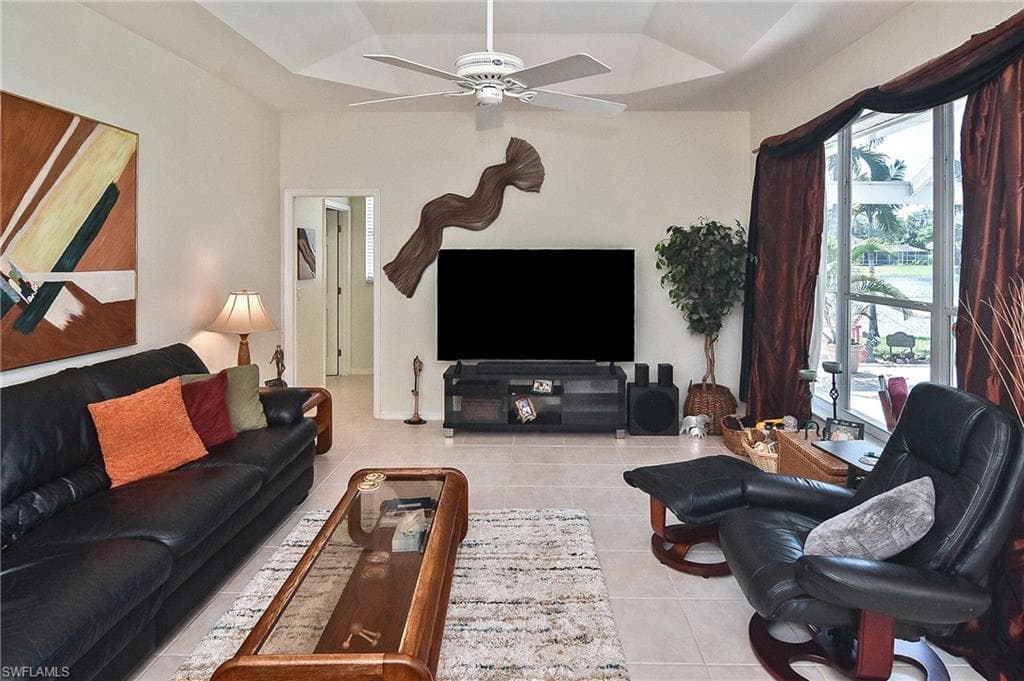 9160 Kings Cove CT, FORT MYERS FL 33967-30