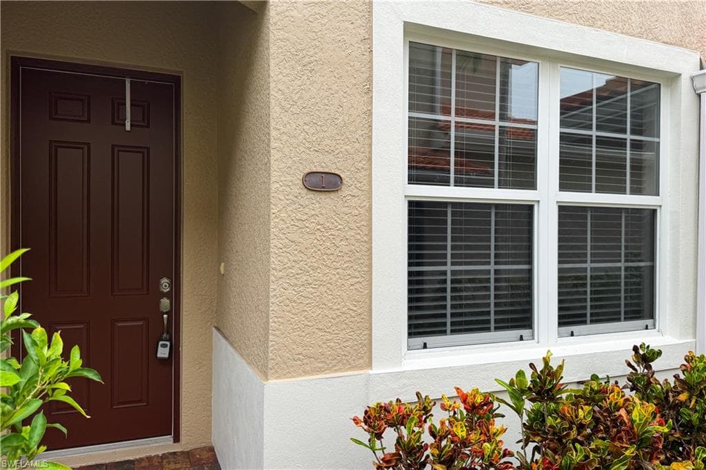 28075 Sosta LN # 1, BONITA SPRINGS FL 34135-17