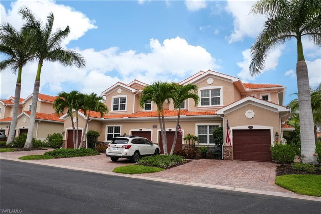 28075 Sosta LN # 1, BONITA SPRINGS FL 34135-18