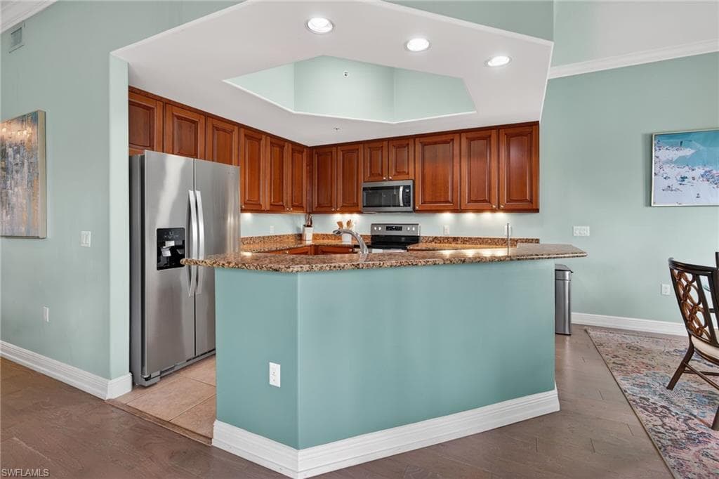 975 Sandpiper ST # A204, NAPLES FL 34102-3