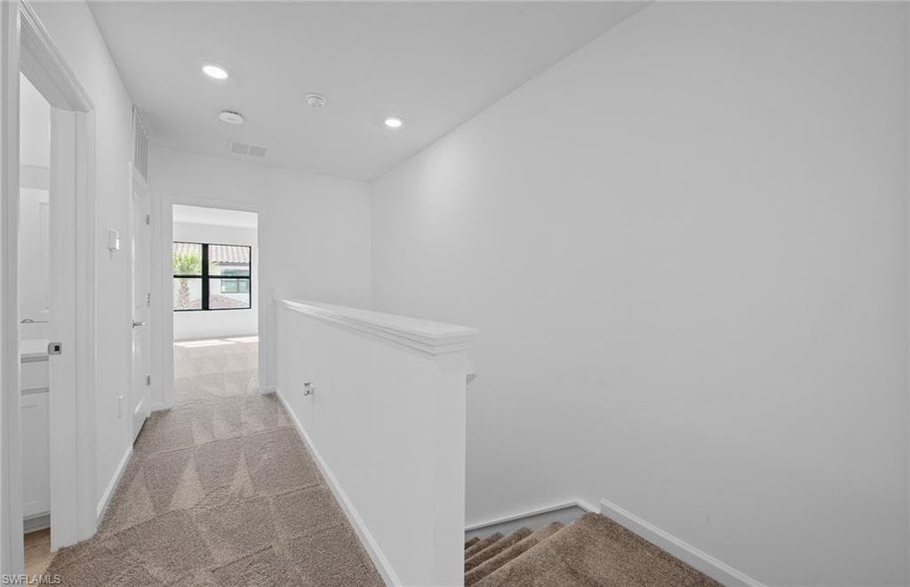 1630 Lake Jessup CIR, CAPE CORAL FL 33909-11