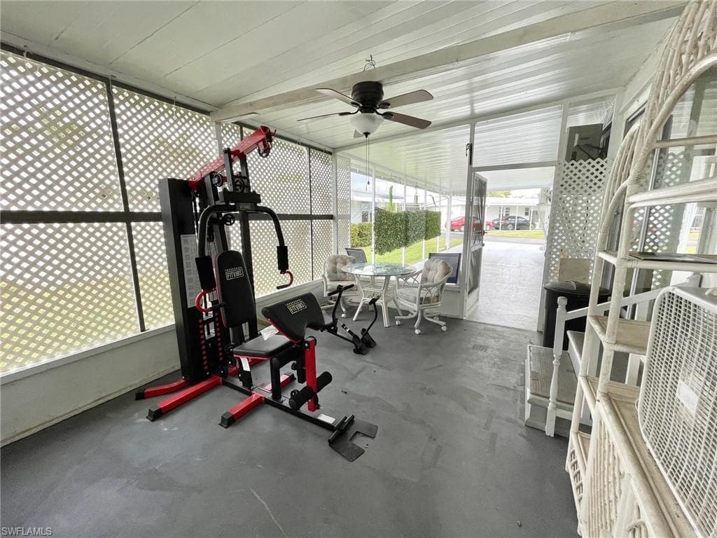 252 Daisy AVE, FORT MYERS FL 33908-17