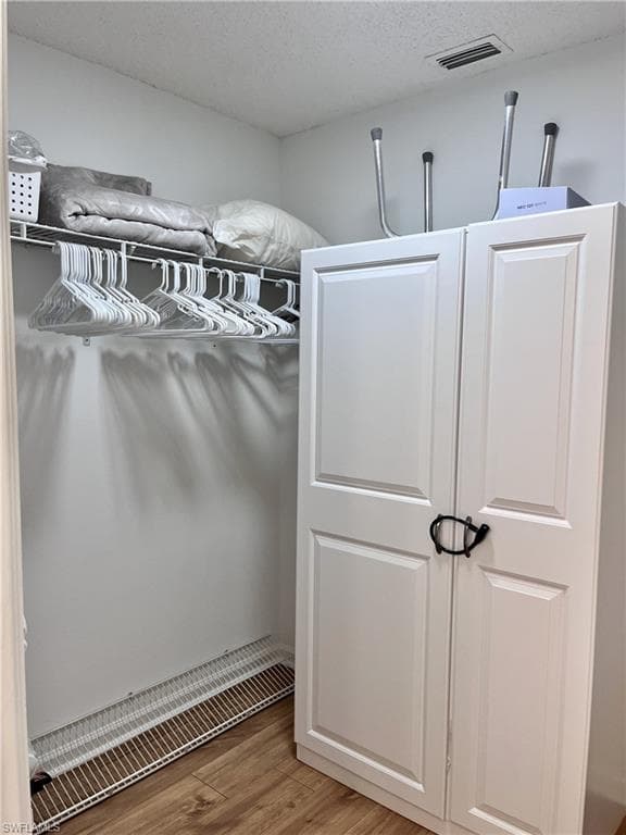 3685 Amberly CIR W # D305, NAPLES FL 34112-9