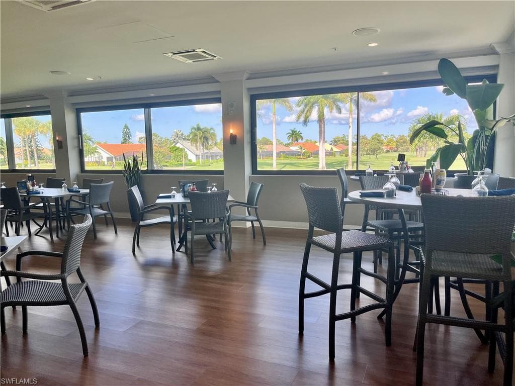 3685 Amberly CIR W # D305, NAPLES FL 34112-30