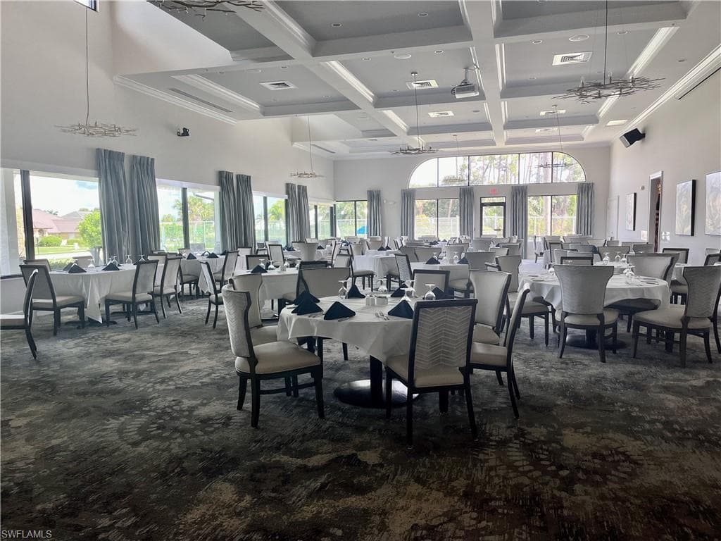 3685 Amberly CIR W # D305, NAPLES FL 34112-28