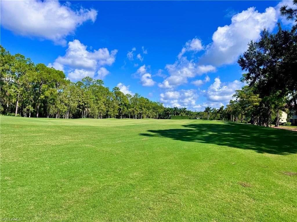 3685 Amberly CIR W # D305, NAPLES FL 34112-20