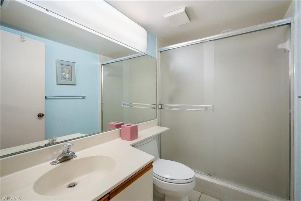 6979 Winkler RD # 325, FORT MYERS FL 33919-15