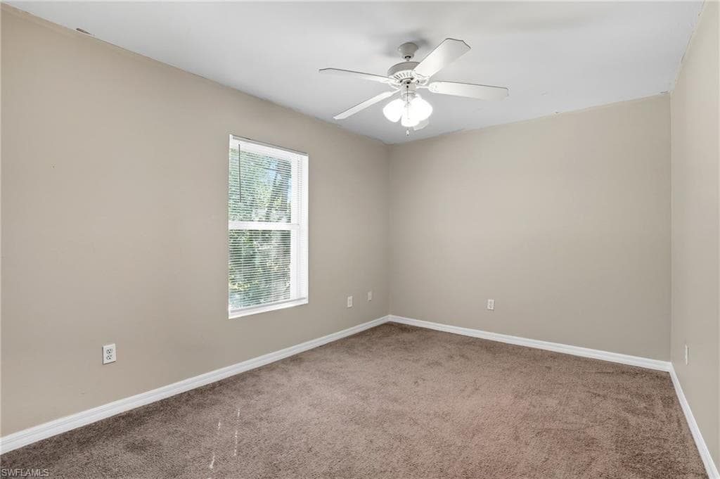 4293 Court LN # 15C, NAPLES FL 34109-26