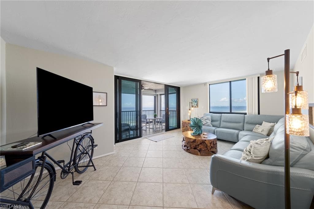 2800 Estero BLVD # 1006, FORT MYERS BEACH FL 33931-7