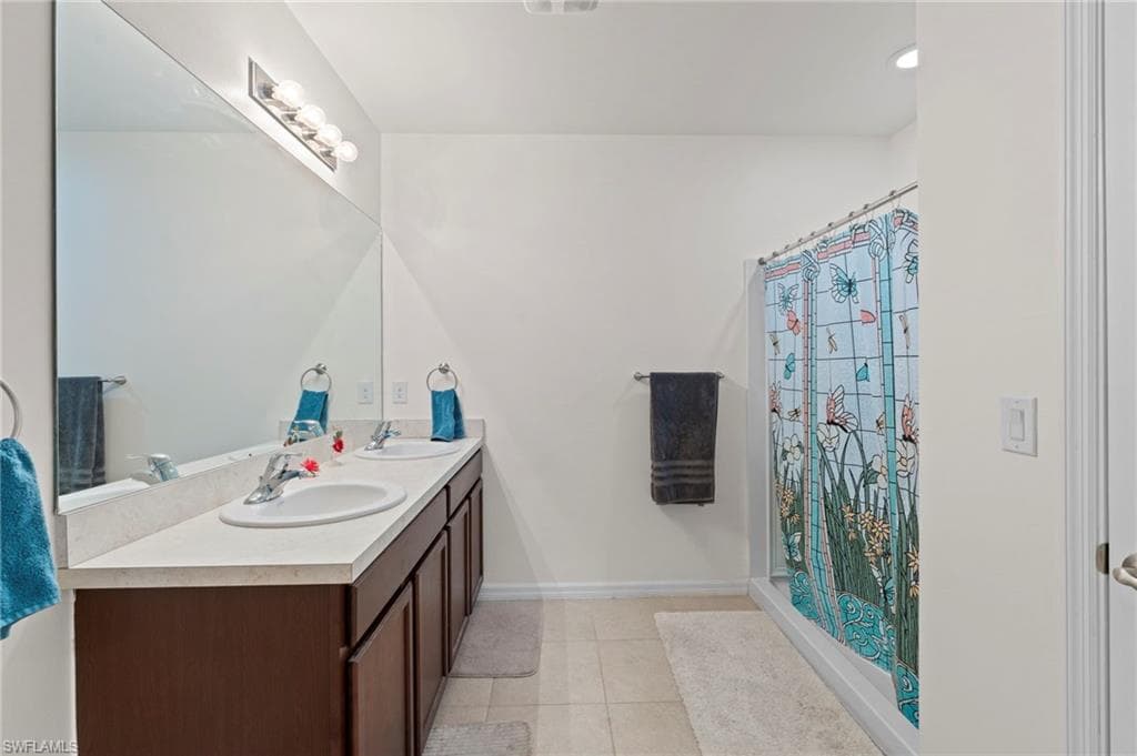 10564 Canal Brook LN, LEHIGH ACRES FL 33936-16