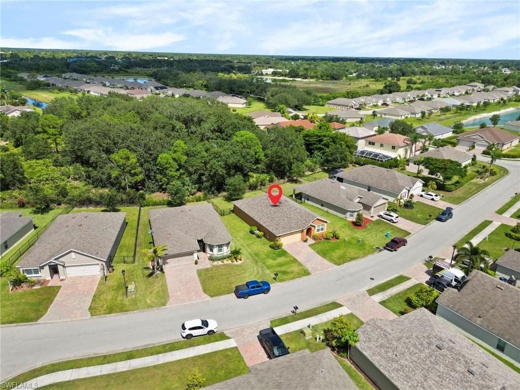 10564 Canal Brook LN, LEHIGH ACRES FL 33936-31