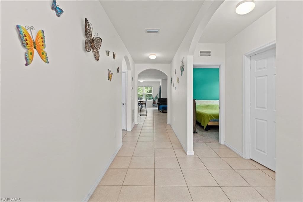 10564 Canal Brook LN, LEHIGH ACRES FL 33936-3