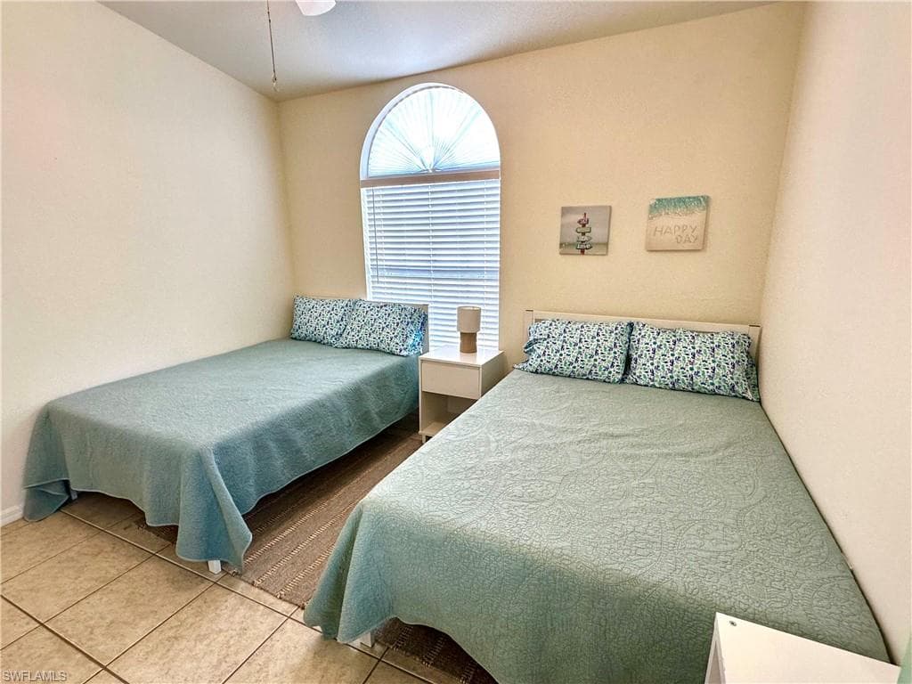 25761 Lake Amelia WAY # 201, BONITA SPRINGS FL 34135-26