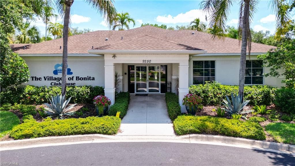 25761 Lake Amelia WAY # 201, BONITA SPRINGS FL 34135-31