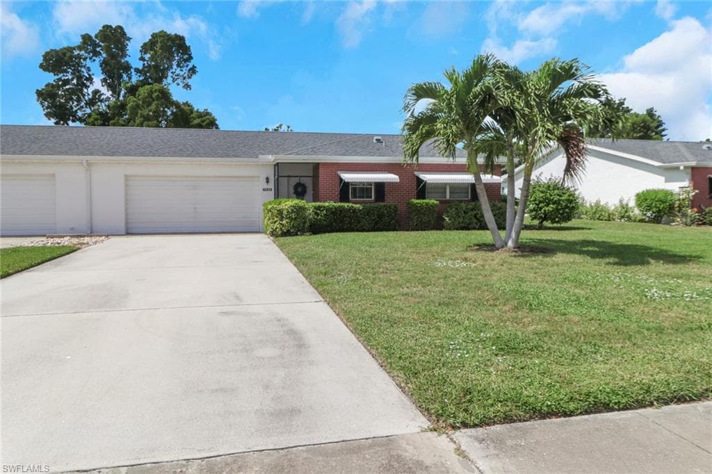 7032 Cedarhurst DR, FORT MYERS FL 33919-1