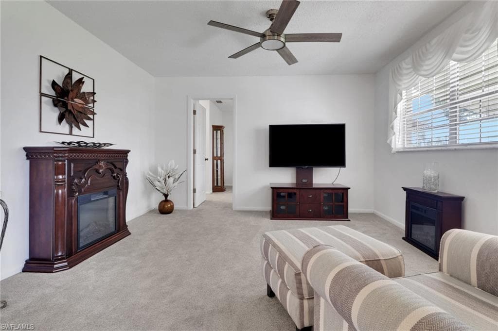 7032 Cedarhurst DR, FORT MYERS FL 33919-12