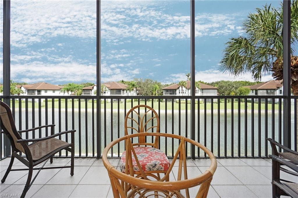 4740 Stratford CT # 1603, NAPLES FL 34105-5