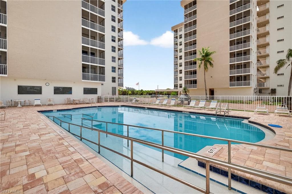 5700 Bonita Beach RD SW # 301, BONITA SPRINGS FL 34134-18